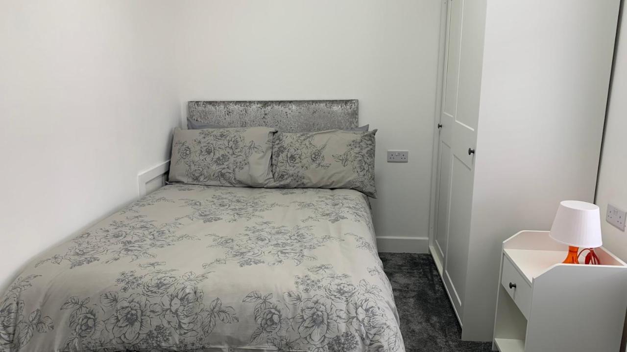 Kunda House Galton Bridge 호텔 버밍엄 외부 사진